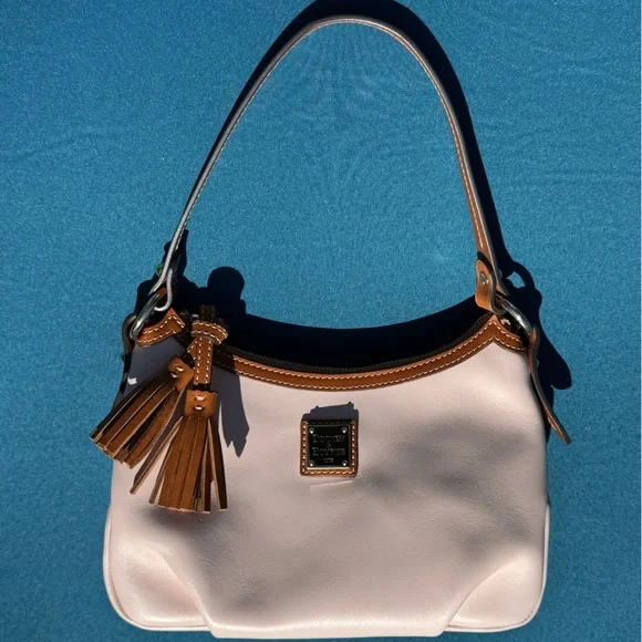 SOLD LIVE! Dooney & Bourke Blush Pink Leather Pouchette - Picture 9 of 13